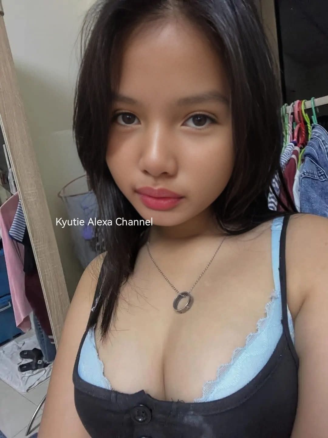 Video Viral Hijab Terbaru 2025 Indonesia Bibirmu Menarik Nafasku Tutorial Top Global