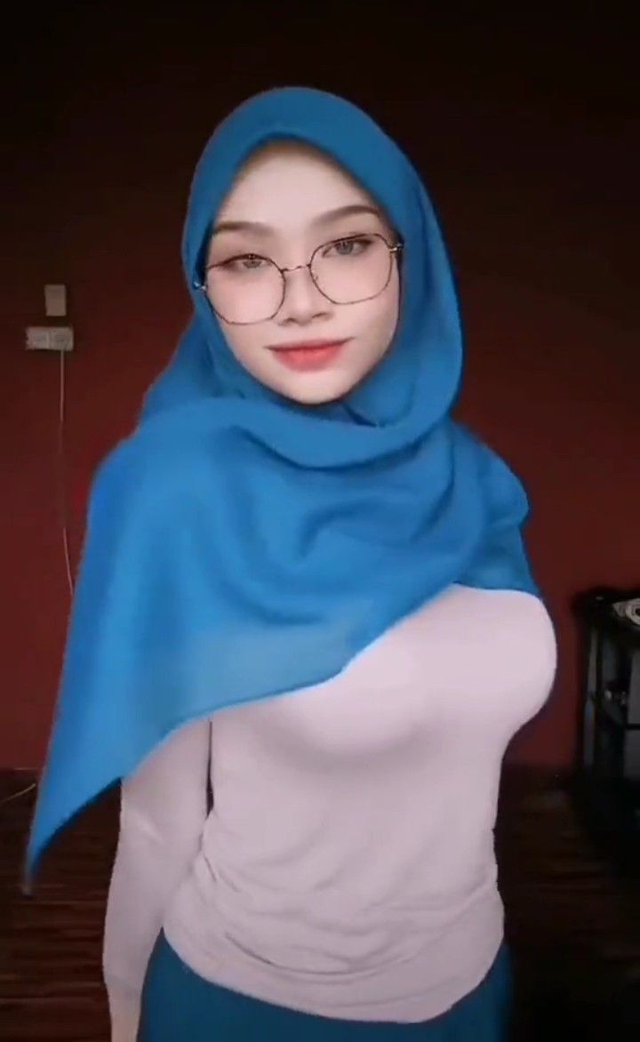 Top Trending Gadis Hijab Viral Yandex Burung Abang Terjepit Kerang Ajaib Nyampe Lumer Di Dalam